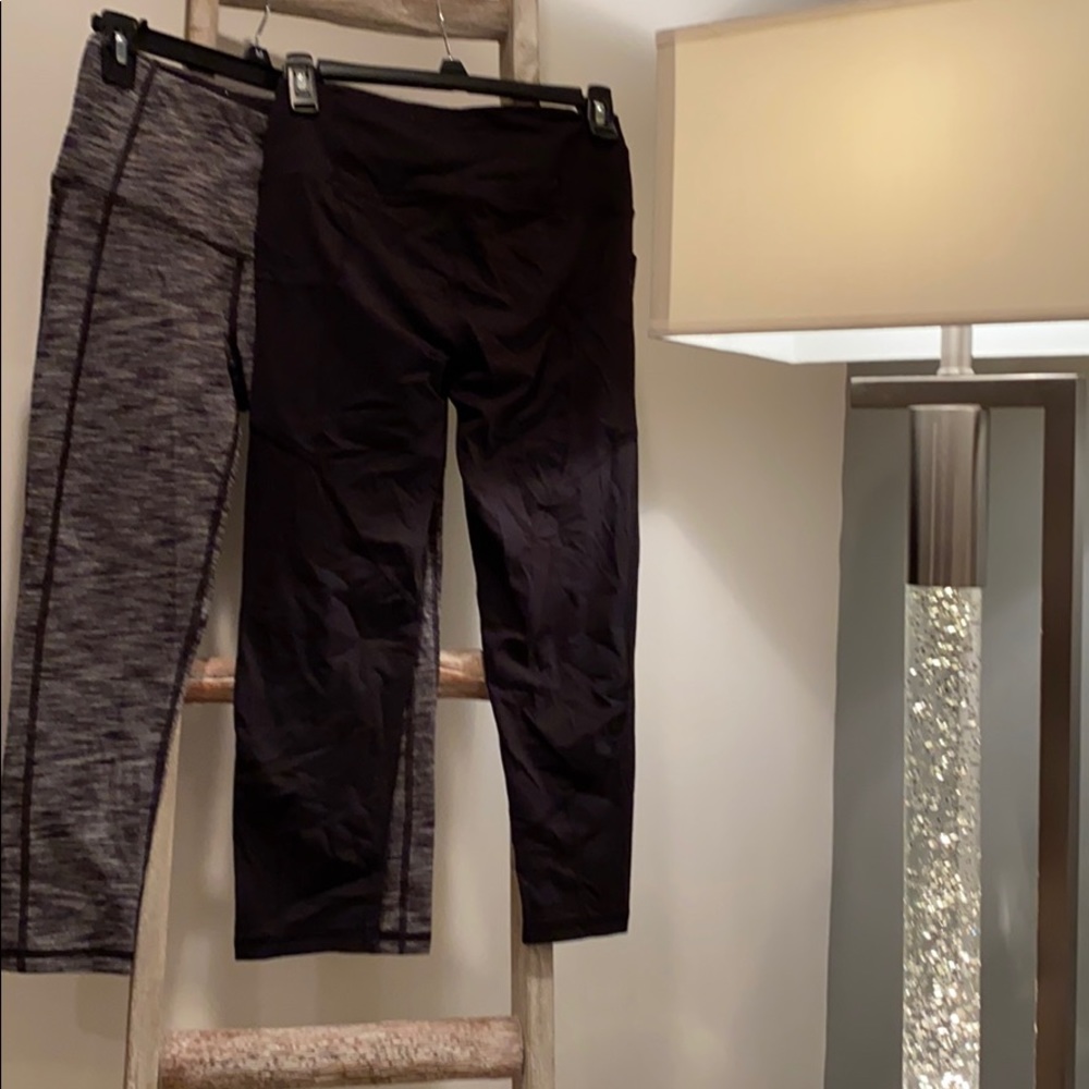 VICTORIA’S SECRET WORKOUT LEGGINGS